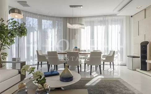 4-КОМН. КВАРТИРА С ОТДЕЛКОЙ 199 М² НА 2 ЭТАЖЕ