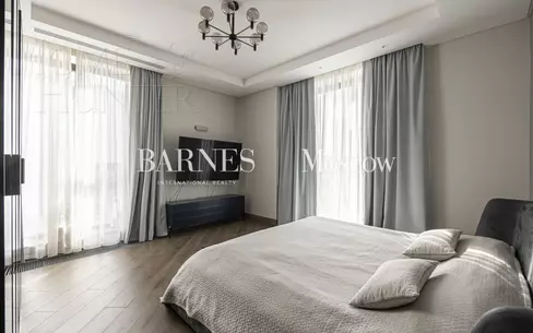 3-КОМН. КВАРТИРА С ОТДЕЛКОЙ 103.6 М² НА 2 ЭТАЖЕ