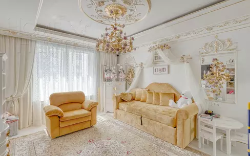 2-УРОВНЕВАЯ КВАРТИРА С ОТДЕЛКОЙ 721 М² НА 15 ЭТАЖЕ