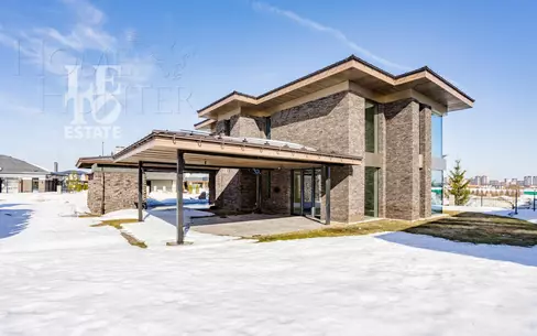 2-этажный коттедж 389 м² с отделкой