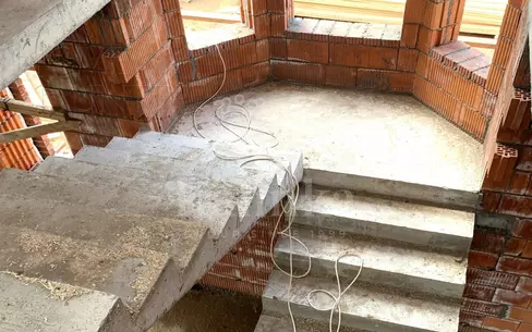 2-этажный коттедж 252 м² без отделки