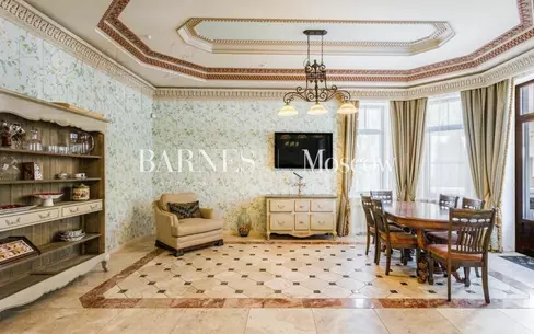 2-этажный коттедж 410 м² с отделкой