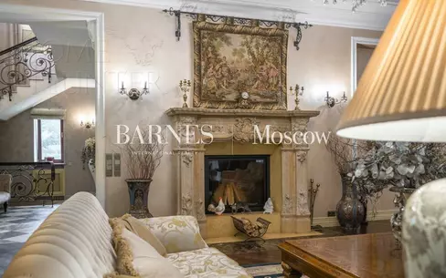 2-этажный коттедж 1 400 м² с отделкой