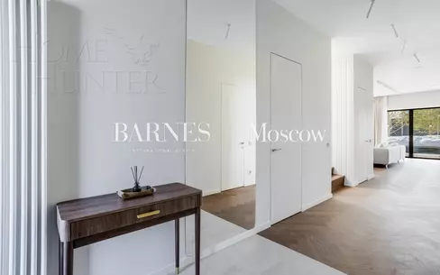 2-этажный коттедж 262 м² с отделкой