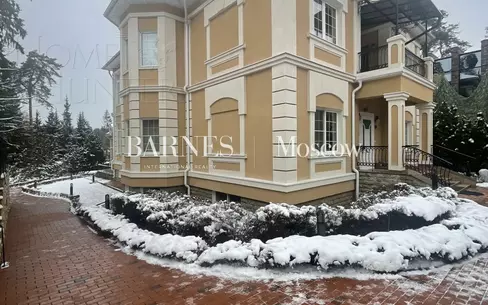 2-этажный коттедж 1 416.2 м² с отделкой