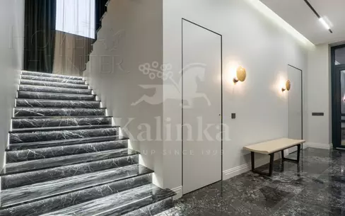 2-этажный коттедж 424 м² с отделкой