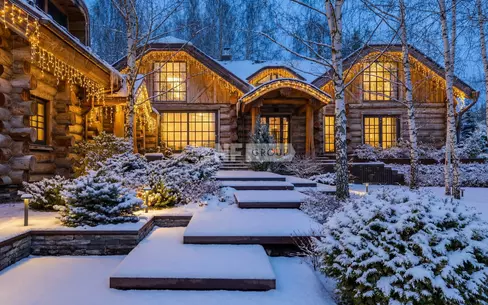 2-этажный коттедж 326.5 м² с отделкой