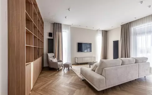 2-этажный коттедж 310 м² с отделкой