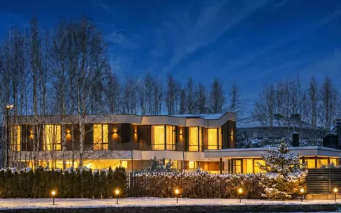 2-этажный коттедж 2 534 м² с отделкой