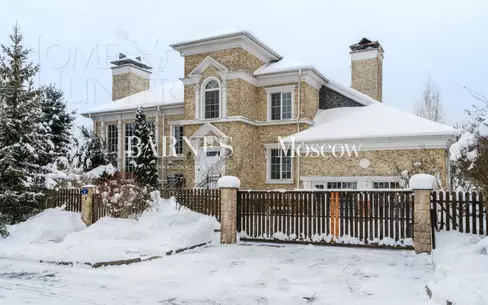 2-этажный коттедж 500 м² с отделкой