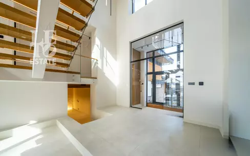 2-этажный коттедж 650 м² с отделкой