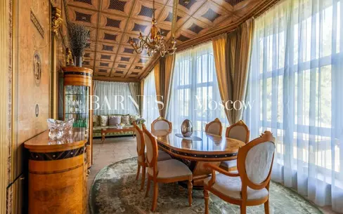 2-этажный коттедж 692 м² с отделкой