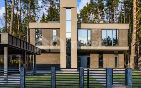 2-этажный коттедж 359 м² без отделки