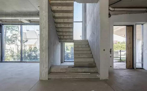 2-этажный коттедж 742 м² без отделки