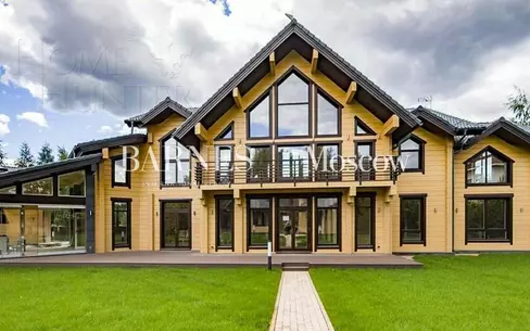 2-этажный коттедж 955 м² без отделки