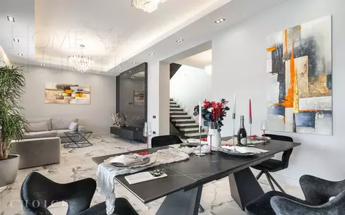 2-этажный коттедж 340 м² с отделкой