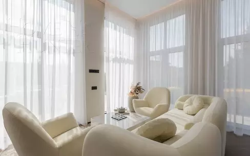 2-этажный коттедж 250 м² с отделкой