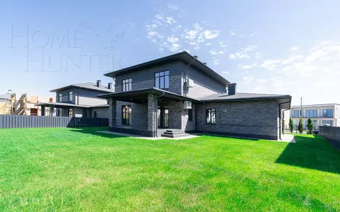 2-этажный коттедж 324 м² с отделкой