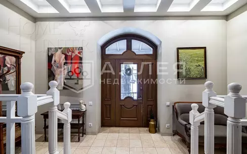 2-этажный коттедж 635 м² с отделкой