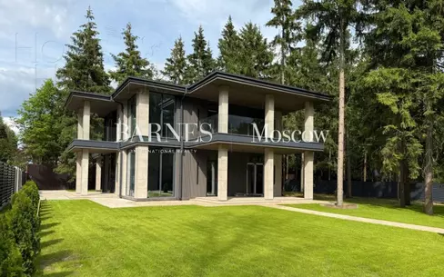 2-этажный коттедж 280 м² без отделки