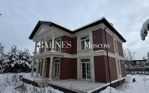 2-этажный коттедж 400 м² без отделки