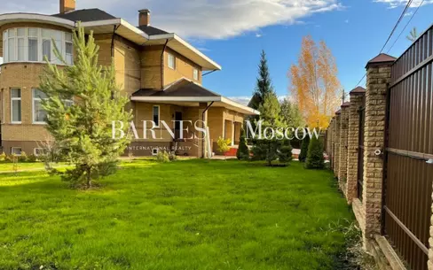 2-этажный коттедж 520 м² с отделкой