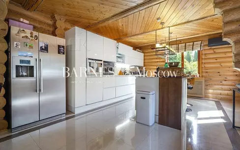 2-этажный коттедж 550 м² с отделкой