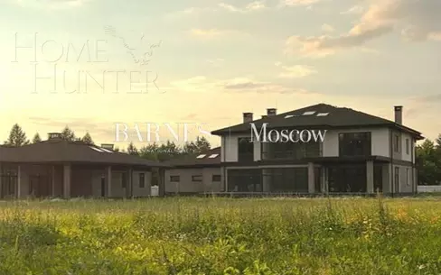 2-этажный коттедж 1 840 м² без отделки