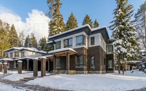 2-этажный коттедж 270 м² без отделки