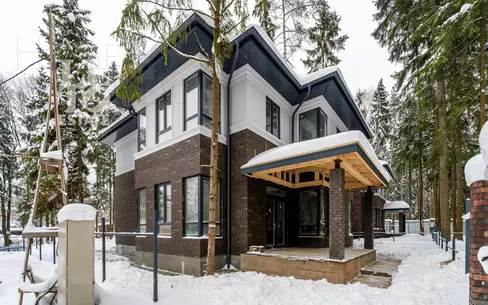 2-этажный коттедж 300 м² без отделки