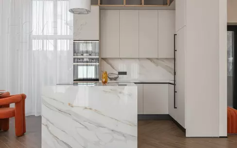 2-этажный коттедж 250 м² с отделкой