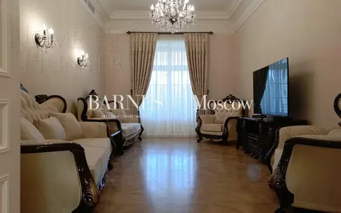 2-этажный коттедж 1 959 м² с отделкой