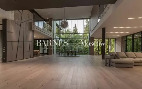 2-этажный коттедж 1 040 м² с отделкой