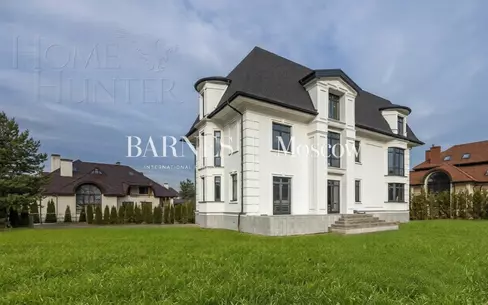 2-этажный коттедж 520 м² без отделки