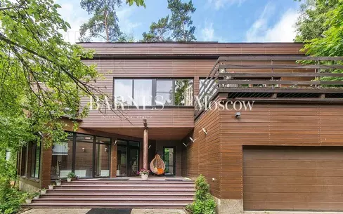 3-этажный коттедж 380 м² с отделкой