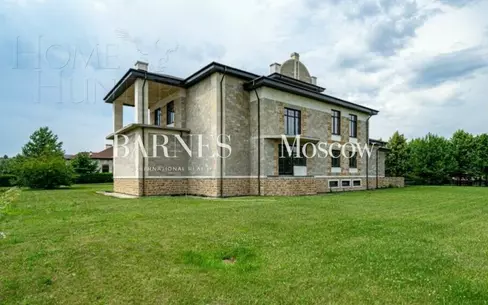 3-этажный коттедж 773 м² без отделки