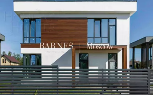 2-этажный коттедж 261 м² с отделкой