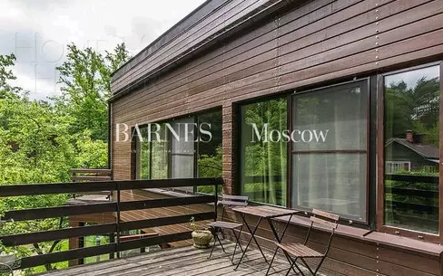 3-этажный коттедж 380 м² с отделкой