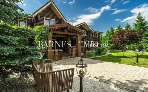 2-этажный коттедж 550 м² с отделкой