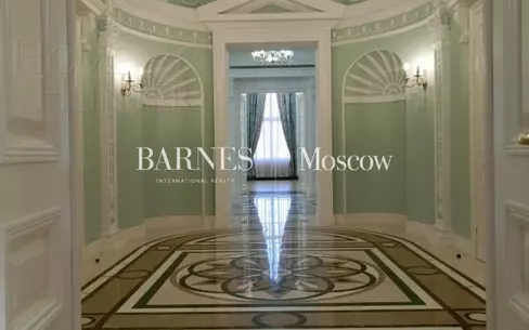 2-этажный коттедж 1 959 м² с отделкой