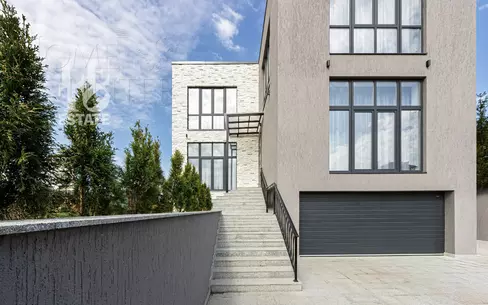 2-этажный коттедж 417.3 м² с отделкой