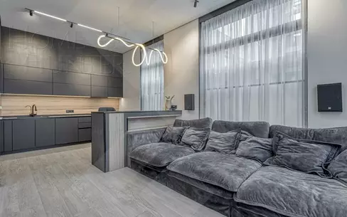 3-КОМН. КВАРТИРА С ОТДЕЛКОЙ 90 М² НА 1 ЭТАЖЕ