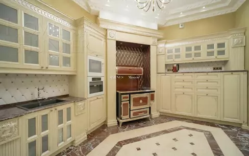 2-этажный коттедж 500 м² с отделкой