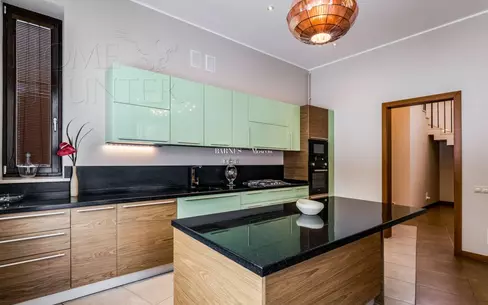 2-этажный коттедж 344.21 м² с отделкой