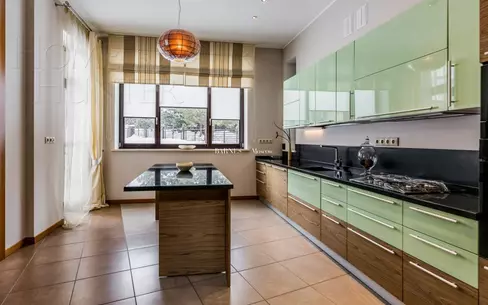 2-этажный коттедж 344.21 м² с отделкой