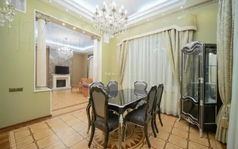 2-этажный коттедж 500 м² с отделкой