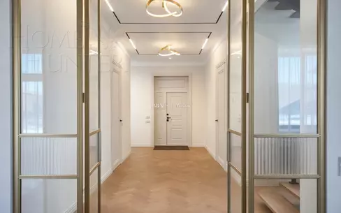 2-этажный коттедж 323 м² без отделки