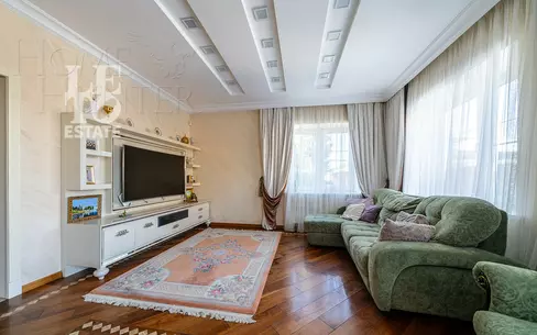 2-этажный коттедж 455 м² с отделкой