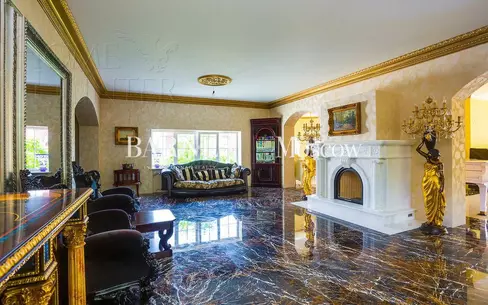 2-этажный коттедж 750 м² с отделкой