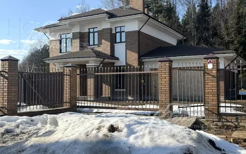 2-этажный коттедж 314 м² без отделки